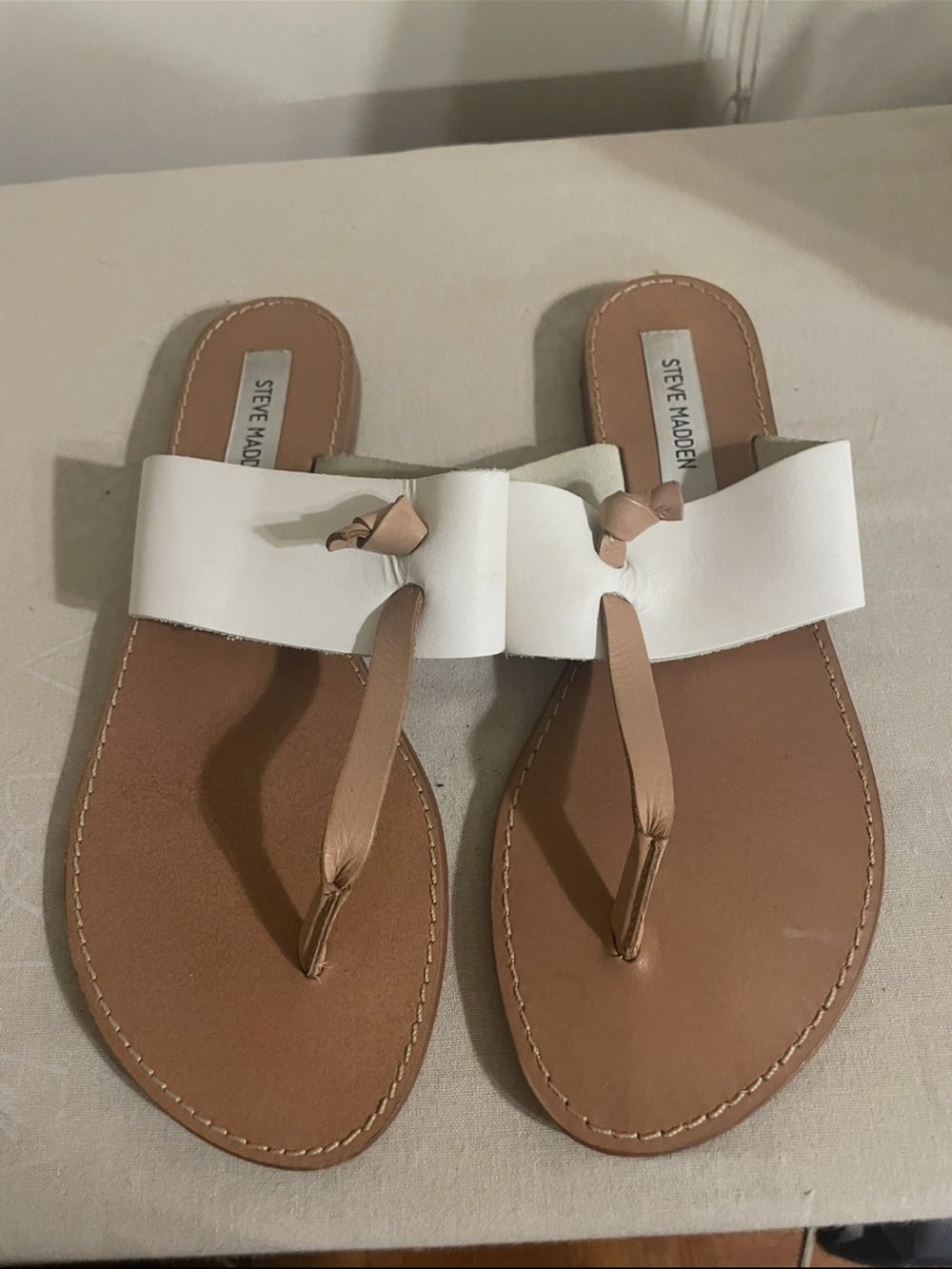 Steve Madden White Knot-Front Thong Sandals with Tan Footbed